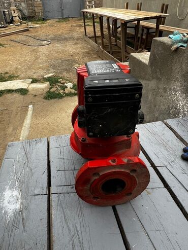 İnformatika: Nasos, İstilik radiatorları üçün, quraşdırılma Səthi