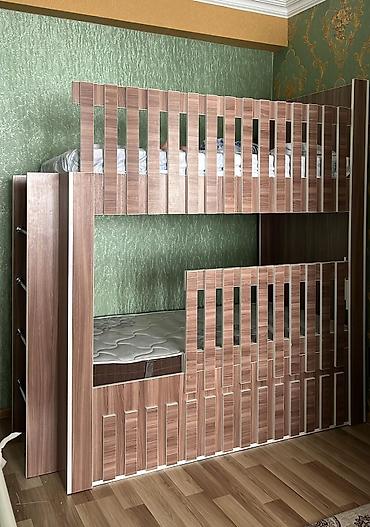 mebel salon: Ikimertebeli çarpayi.qiymet 280 man.matraslarla birge.alti bazali.olcu — 1