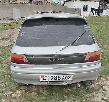 лак авто: Toyota Starlet: 1994 г., 1.3 л, Автомат, Бензин, Хэтчбэк — 4