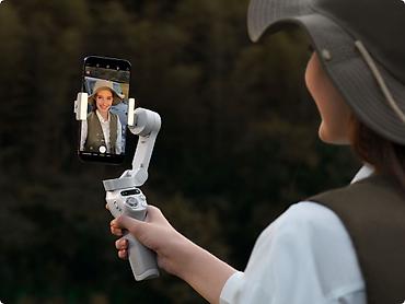 Другие аксессуары для мобильных телефонов: Стабилизатор DJI Osmo Mobile SE Легкий складной корпус Osmo Mobile SE — 6