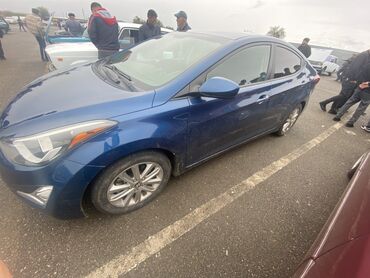 Hyundai: Hyundai Elantra: 1.8 l | 2015 il Sedan — 4