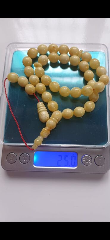 Təsbehlər: Süd rəngli kəhrəba muncuqlardan hazırlanmış təsbeh 100% təbii,bütöv — 8