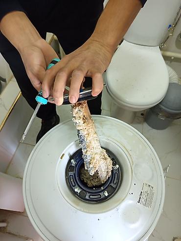 Ремонт водонагревателей: Профессиональный сервис по водонагревателям (Ariston и другие бренды) — 7