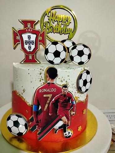 Кондитерские изделия, сладости: Именные торты на день рождения с декоративными топперами - Оформление — 3