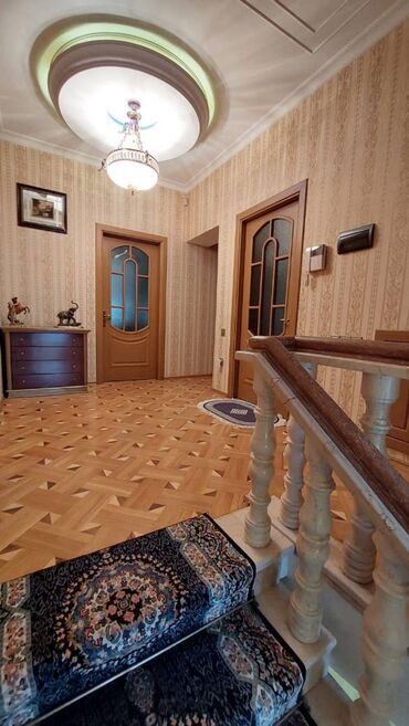 Bağ evlərinin satışı: Bakı, Yasamal, 420 kv. m, 7 otaqlı, Hovuzlu, Kanalizasiya, Kombi, Qaz -da lalafo.az — 15 Bağ evlərinin satışı: Bakı, Yasamal, 420 kv. m, 7 otaqlı, Hovuzlu, Kanalizasiya, Kombi, Qaz — 15