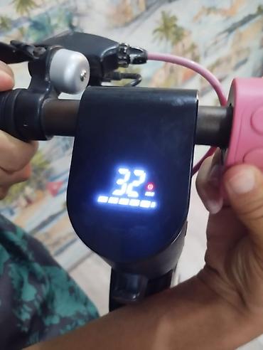 elekt: Elektirikli skuter satilir hec bir problemi yoxdur beyni boğazinda — 5