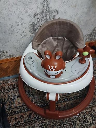 Прогулочные детские ходунки-качалка с игровой панелью. - Конструкция at lalafo.kg Прогулочные детские ходунки-качалка с игровой панелью. - Конструкция