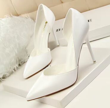 женские прозрачные туфли: Туфли 37, цвет - Белый