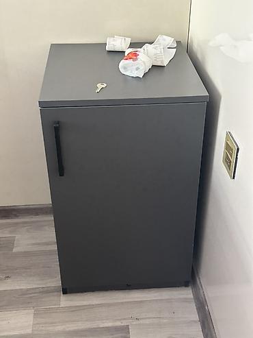 Офисные гарнитуры: Ofis mebel dəsti – qrafit rəng - Minimalist dizaynlı iş masası: düz — 4