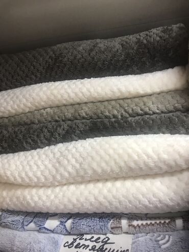 Простыни: Постельное бельё 100% хлопок, простынь нарезинки наволочкой 100% at lalafo.kg — 12 Простыни: Постельное бельё 100% хлопок, простынь нарезинки наволочкой 100% — 12