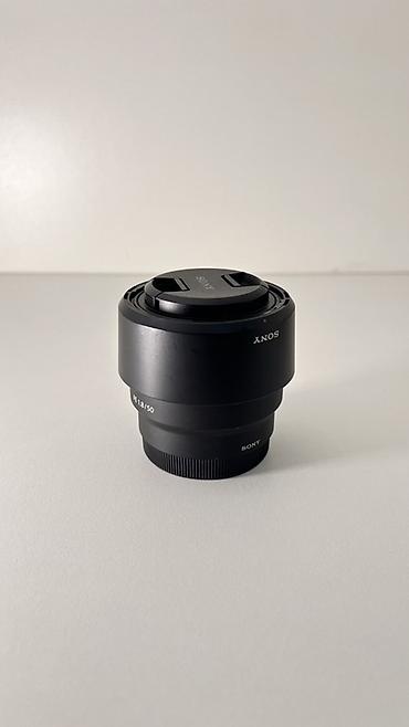 Объектив Sony FE 50mm f/1.8 (E-mount, полный кадр) - Классический