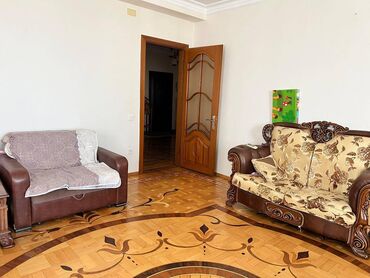Günlük kirayə mənzillər: Nərimanovda 3 otaqlı mənzil kirayə verilir Ünvan: Nərimanov metrosu