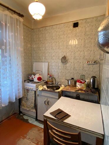 Köhnə tikili: Bakı, 2 otaqlı, Köhnə tikili, 50 kv. m — 9