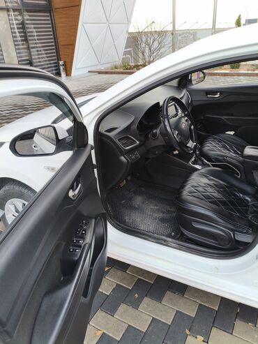 Hyundai: Hyundai Solaris: 2019 г., 1.6 л, Автомат, Бензин, Седан — 12