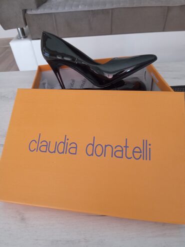 Shoes: Pumps, Claudia Donatelli, 38