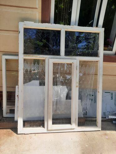стекло окон: Деревянное окно, Откидное, цвет - Белый, Б/у, Самовывоз
