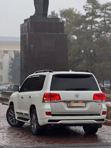 Toyota: Toyota Land Cruiser: 2017 г., 4.6 л, Автомат, Бензин, Внедорожник — 6