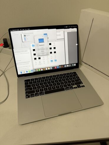 макбук 2012: Ноутбук, Apple, 8 ГБ ОЗУ, Apple M2, 15 ", память SSD