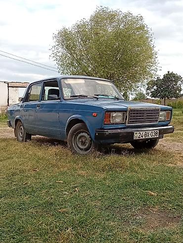 vaz 2106 şit: VAZ 2107 sedan - Kuzov: 4 qapılı, klassik kvadrat dizayn, mavi rəng - — 1