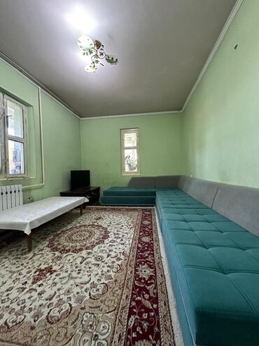 ош продается квартира: 1 комната, 35 м², Индивидуалка, 2 этаж