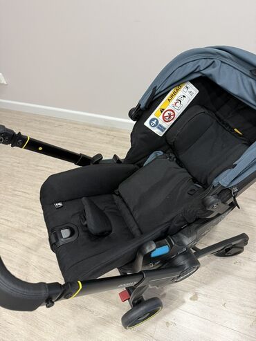 купить детский велосипед с ручкой от 1 года: Автокресло, цвет - Черный, Новый