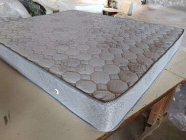 Döşəklər: Böyüklər üçün Yeni Döşək, Pulsuz çatdırılma — 23