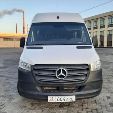 машина 7 мест: Mercedes-Benz Sprinter: 2020 г., 2.2 л, Механика, Дизель, Бус