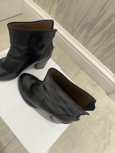 is batinka: Qadın botları – qara, topuqlu - Model: qısa boğazlı (ankle boots) — 5