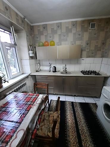 3 квартиры: В г.Ош сдаётся 3-ком квартира на 4-этаже, квартира сдаётся — 10