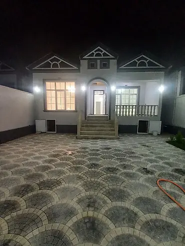 Həyət evi, 4 otaqlı, 110 m², satılır, Bakı