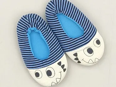 Slippers 23, Used