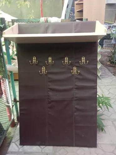 Продаю недорого все: . краны на батареи (демонтировано 25 штук-