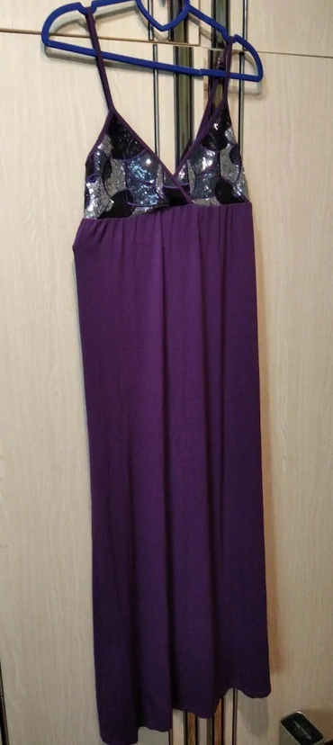 M (EU 38), L (EU 40), color - Purple, Cocktail, With the straps