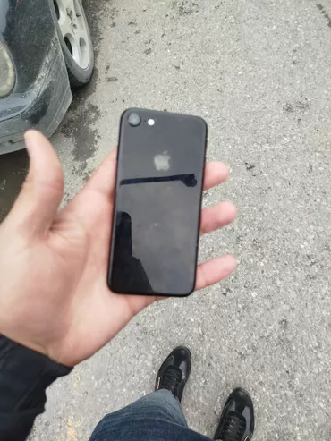 IPhone 7, 128 ГБ, Jet Black, Отпечаток пальца