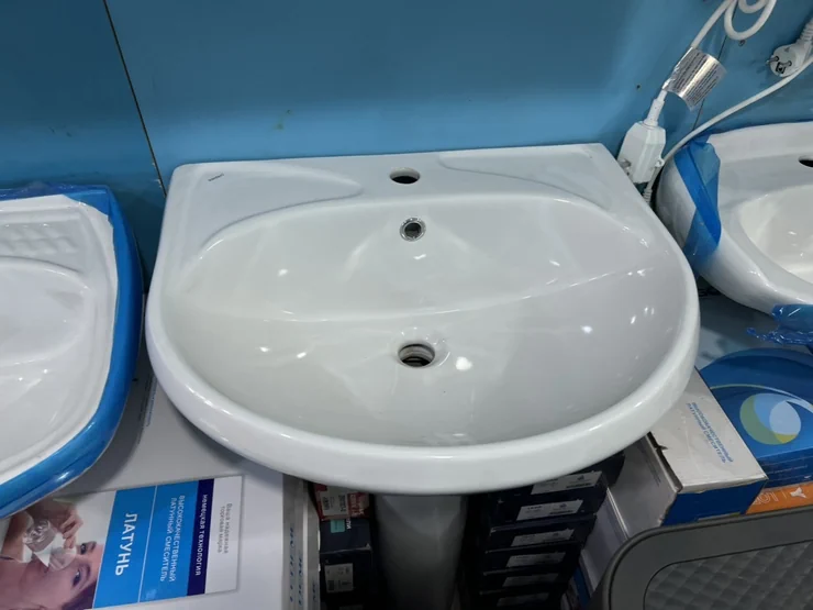 Раковина для ванной, Особенности: Глянцевое, Овальная форма, Материал: Керамика