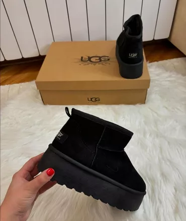 Ugg mini boots, color - Black, 41