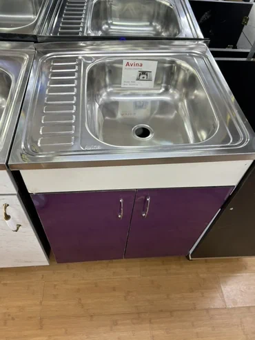 Кухонная мойка Avina из нержавеющей стали с одной чашей и крылом для