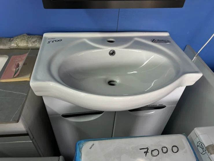 Раковина для ванной, Особенности: Глянцевое, Овальная форма, Материал: Керамика, Размер: 47 x 62 см