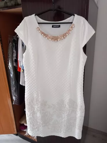 5XL (EU 50), color - White, Cocktail, Short sleeves