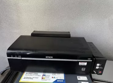 Принтер Epson l800 срочно продаю What’s app на другом номере