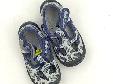 Slippers 21, Used