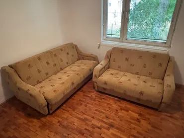 Prodajem namestaj sa slika. Cena komplet stvari sa slika je 100€ . Sve