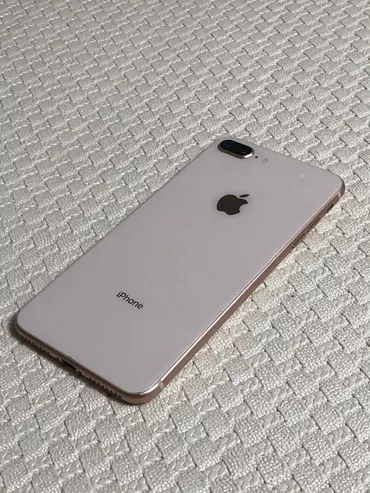 IPhone 8 Plus, 64 ГБ, Desert Titanium, Чехол, 100 %