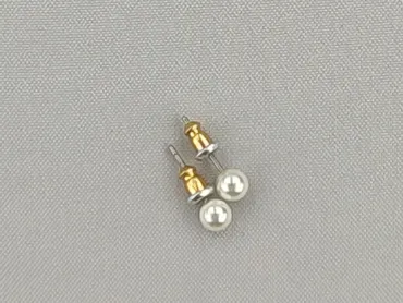 Earrings, Female, condition - Very good