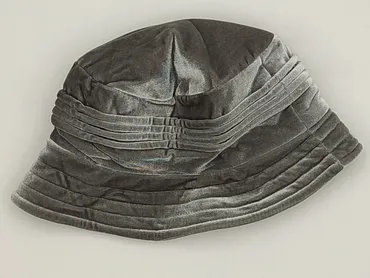 Hat, Female, condition - Very good