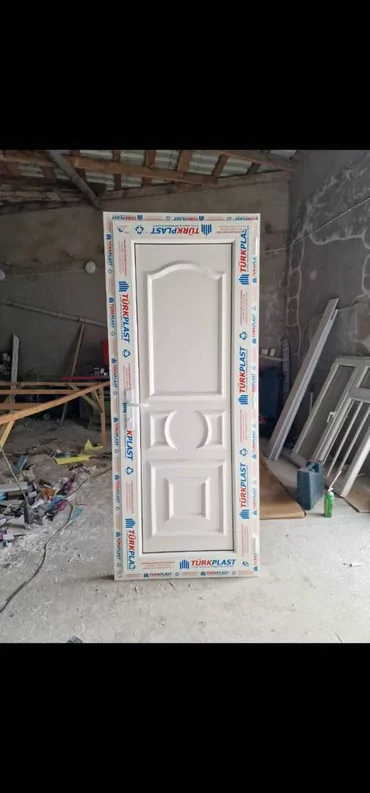 Пластиковая дверь, 80х205 см, Новый, C гарантией