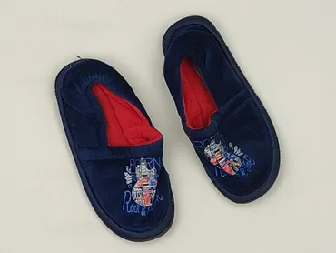 Slippers 28, Used