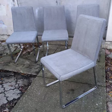 Stolice 4 kom sive. Prodajem 4 trpezarijske stolice, donete iz