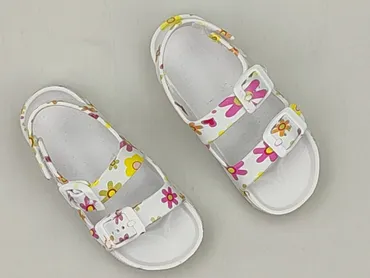 Sandals 25, Used