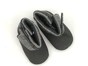 Baby shoes, 18, condition - Perfect
